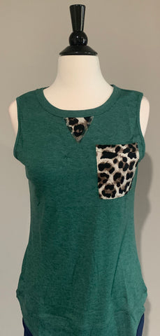Sleeveless Heathered Green Shirt with Leopard Pocket
